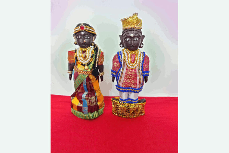 Decorated Wooden Marapachi Doll Pair 8inch
