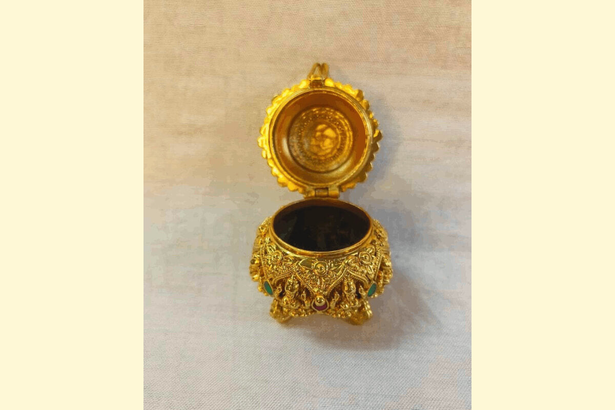 Brass Gold Kankavati