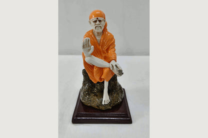 Shirdi Saibaba Statue