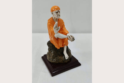 Shirdi Saibaba Statue