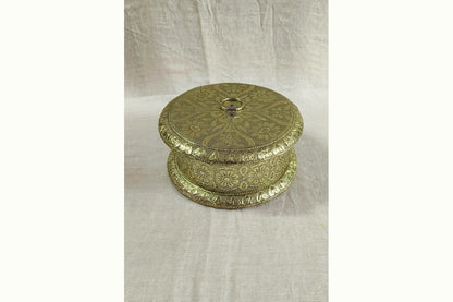 Round Antique Look Dry Fruit Box