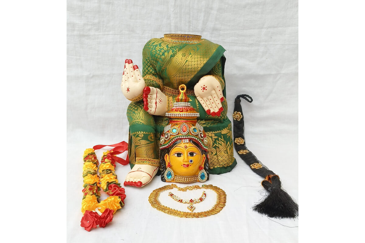 Varalakshmi Doll Set