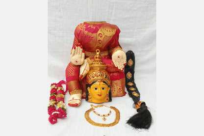 Varalakshmi Doll Set