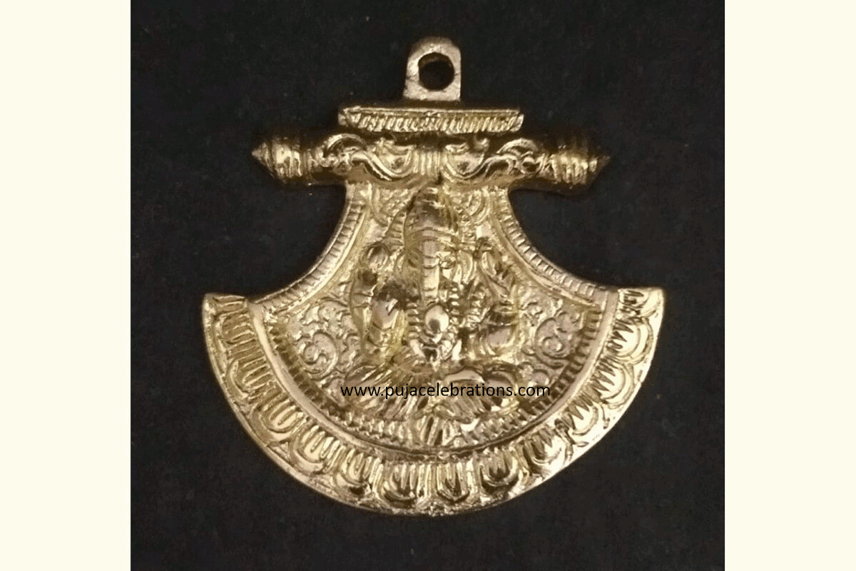 Axe Ganesha Hanging Gold