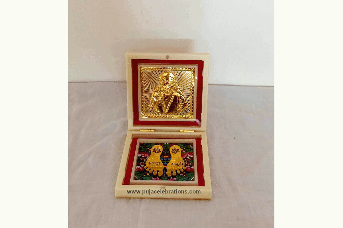 Divine Saibaba Charan Box