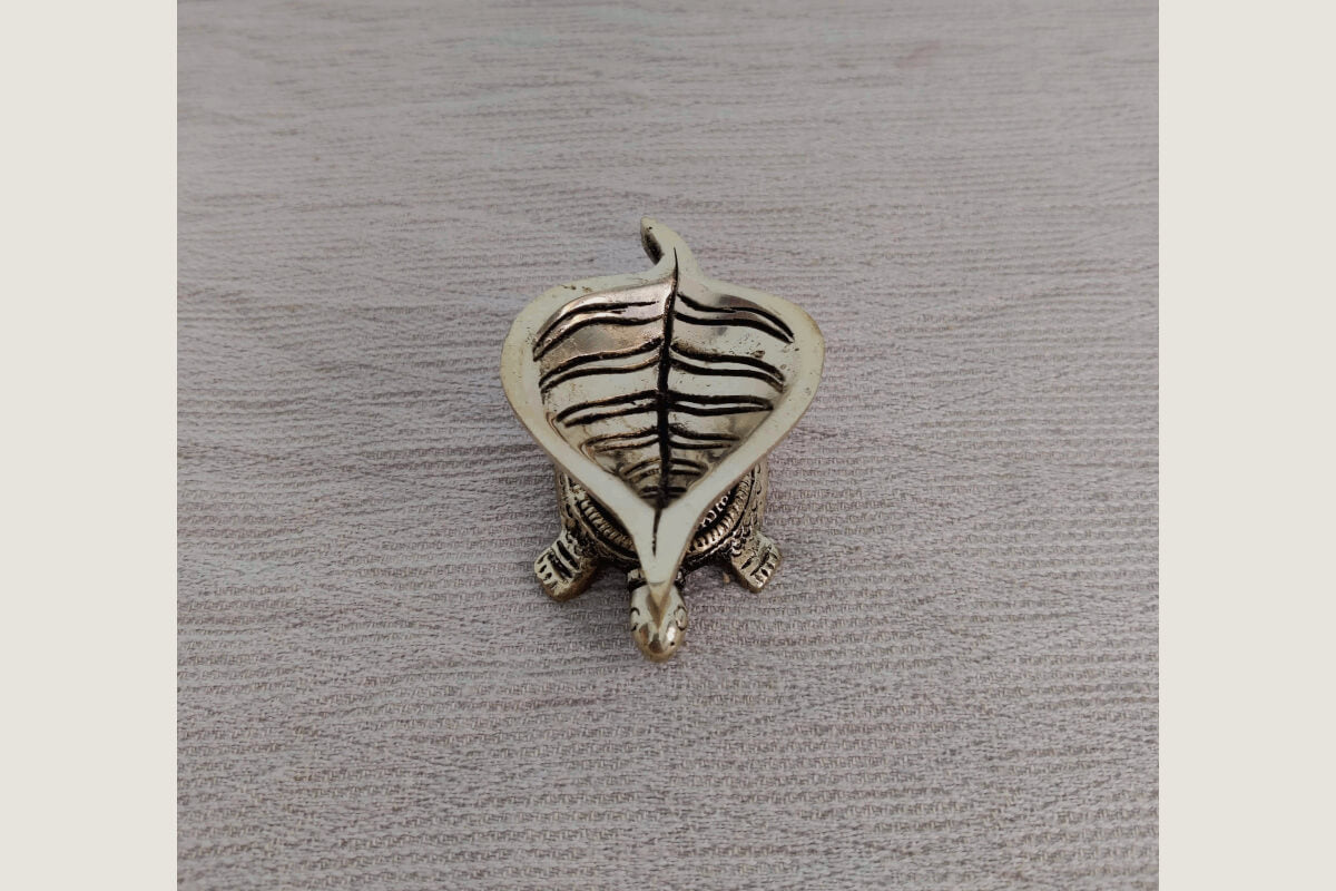 Brass Tortoise Leaf Diya