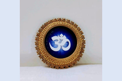 OM Polyresine Wall Hanging