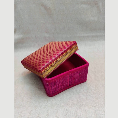 Square Brocade Korai Box