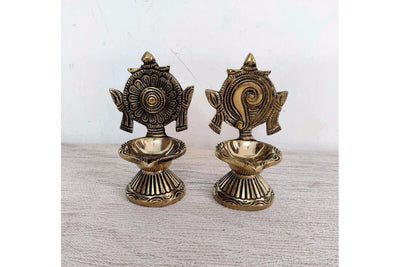 Brass Shankh Chakra Diya Set